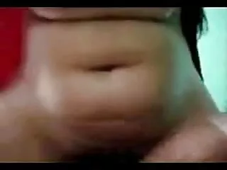 सुंदर सेक्सी फिल्म फुल एचडी में लाल बालों वाली लड़की तहखाने में बेकार है