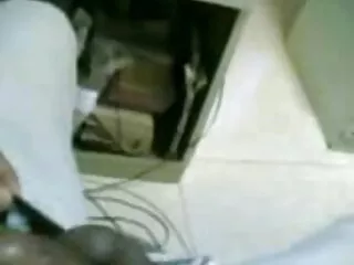 बीआर सेक्सी वीडियो एचडी फुल मूवी रोड्स ने अपने सौतेले बेटे के साथ मस्ती की