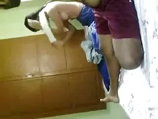 इस एक पर हिंदी सेक्स वीडियो मूवी एचडी बॉम्बशेल बॉडी!