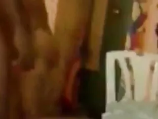 पत्नी सेक्सी हिंदी एचडी फुल मूवी ने मेरे दोस्त को चूसा