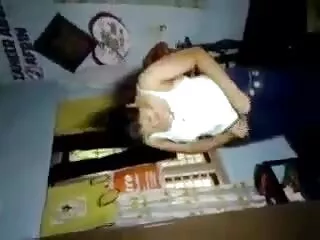 फीलिशा एक मोटल के कमरे में चंचल चुदाई। सेक्सी हिंदी एचडी मूवी